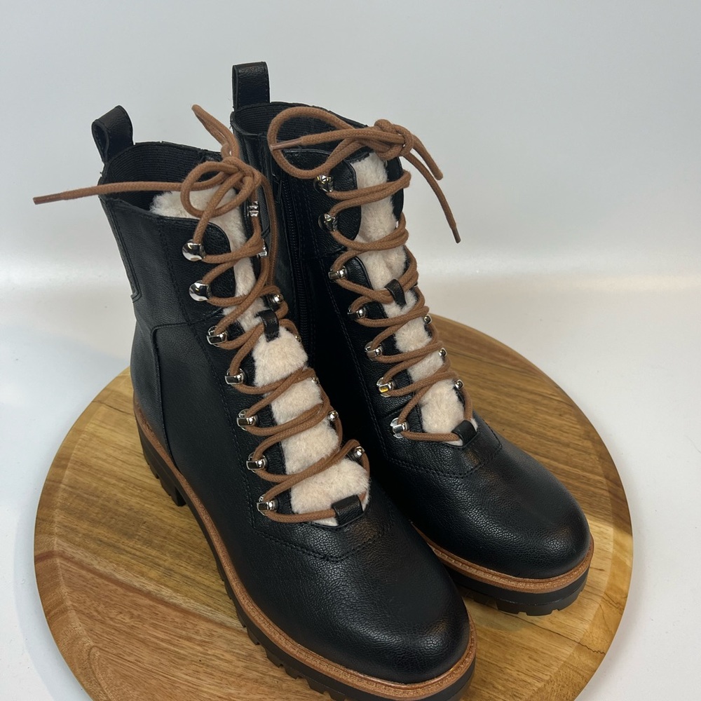 Nine West. Ivan boots. NWT. Size 9.